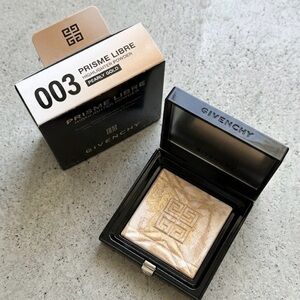 Givenchy Prisme Libre Highlighter in Pearly Gold